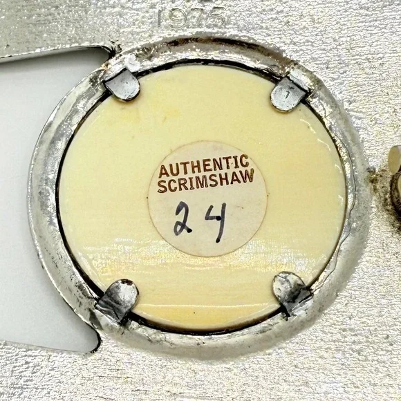 Vintage Scrimshaw Masted Ship Silver Tone Single Hole Belt Buckle Dated 1975 - Picture 2 of 4